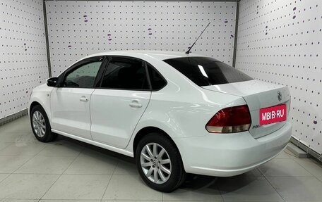 Volkswagen Polo VI (EU Market), 2011 год, 740 000 рублей, 5 фотография