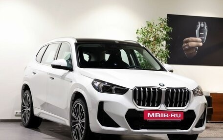 BMW X1, 2024 год, 6 750 000 рублей, 3 фотография