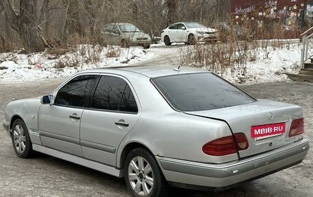 Mercedes-Benz E-Класс, 1998 год, 289 000 рублей, 4 фотография