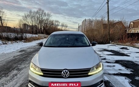 Volkswagen Jetta VI, 2018 год, 1 870 000 рублей, 16 фотография