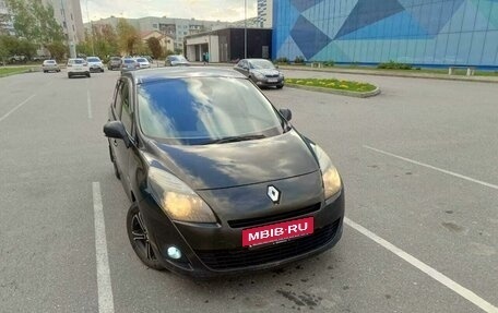 Renault Scenic III, 2009 год, 750 000 рублей, 2 фотография