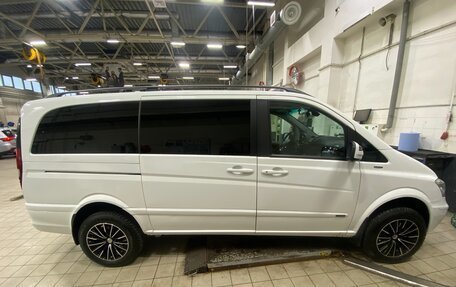 Mercedes-Benz Viano, 2011 год, 2 200 000 рублей, 2 фотография