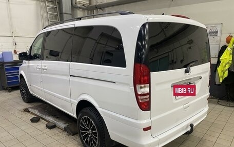 Mercedes-Benz Viano, 2011 год, 2 200 000 рублей, 4 фотография