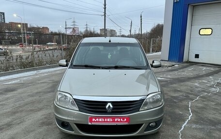 Renault Logan I, 2012 год, 645 000 рублей, 2 фотография