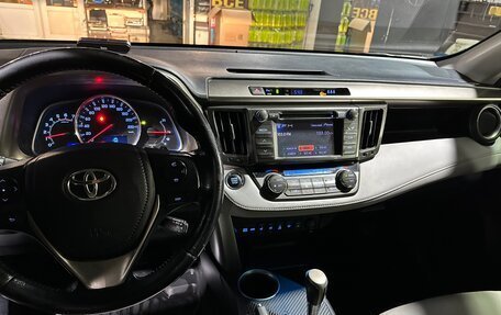 Toyota RAV4, 2013 год, 2 350 000 рублей, 10 фотография