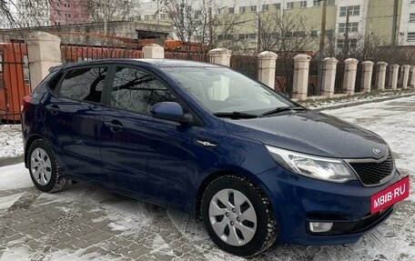 KIA Rio III рестайлинг, 2017 год, 1 000 000 рублей, 4 фотография