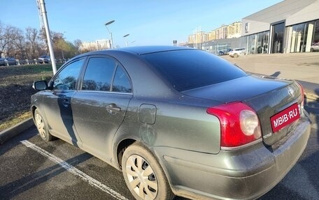 Toyota Avensis III рестайлинг, 2006 год, 880 000 рублей, 3 фотография