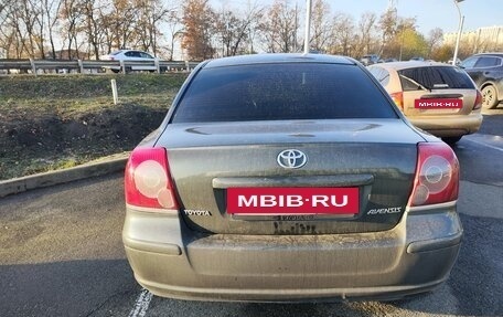 Toyota Avensis III рестайлинг, 2006 год, 880 000 рублей, 4 фотография