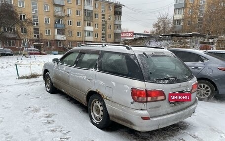 Nissan Avenir II, 2001 год, 350 000 рублей, 7 фотография