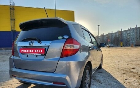 Honda Fit III, 2011 год, 930 000 рублей, 3 фотография