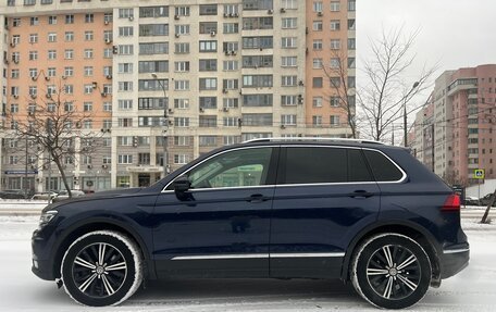 Volkswagen Tiguan II, 2017 год, 2 400 000 рублей, 2 фотография