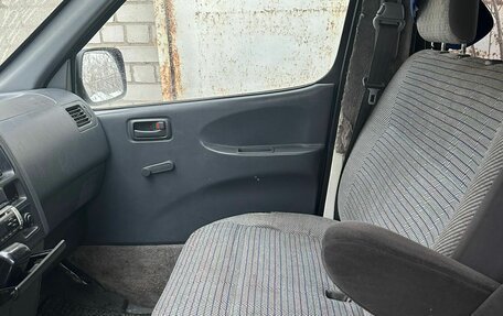 Toyota HiAce H50 H60 H70, 1986 год, 685 000 рублей, 4 фотография