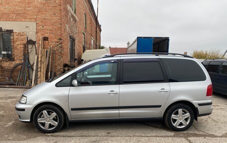 SEAT Alhambra II рестайлинг, 2007 год, 777 000 рублей, 3 фотография