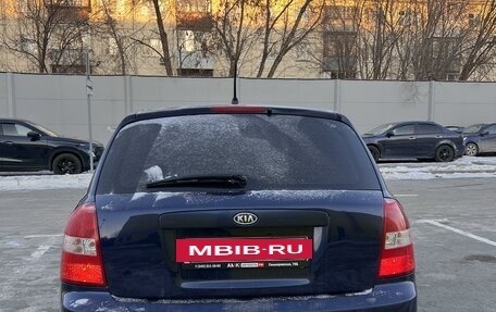 KIA Cerato I, 2005 год, 385 000 рублей, 8 фотография