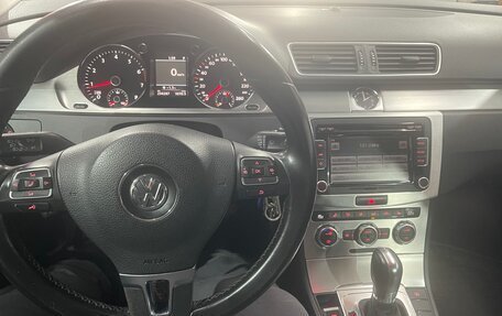 Volkswagen Passat B7, 2013 год, 949 000 рублей, 14 фотография