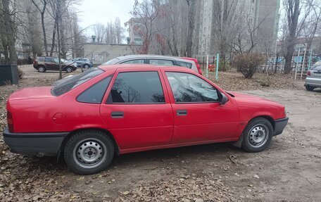 Opel Vectra A, 1991 год, 390 000 рублей, 5 фотография