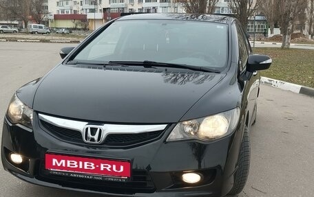 Honda Civic VIII, 2009 год, 950 000 рублей, 2 фотография