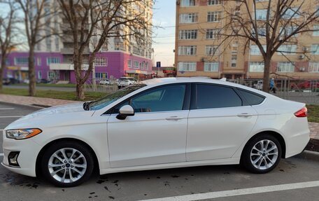 Ford Fusion (North America) II, 2019 год, 1 880 000 рублей, 2 фотография