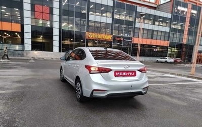 Hyundai Solaris II рестайлинг, 2017 год, 870 000 рублей, 1 фотография