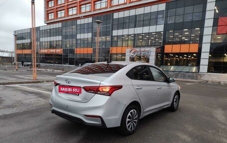 Hyundai Solaris II рестайлинг, 2017 год, 870 000 рублей, 10 фотография