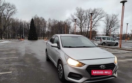 Hyundai Solaris II рестайлинг, 2017 год, 870 000 рублей, 11 фотография