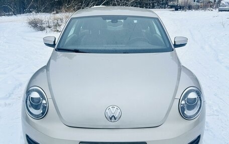 Volkswagen Beetle, 2015 год, 1 890 000 рублей, 5 фотография