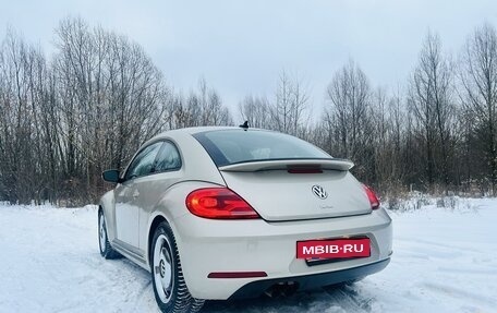 Volkswagen Beetle, 2015 год, 1 890 000 рублей, 9 фотография