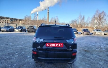 Mitsubishi Outlander III рестайлинг 3, 2007 год, 1 080 000 рублей, 3 фотография