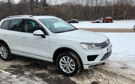 Volkswagen Touareg III, 2017 год, 3 850 000 рублей, 3 фотография