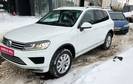 Volkswagen Touareg III, 2017 год, 3 850 000 рублей, 4 фотография