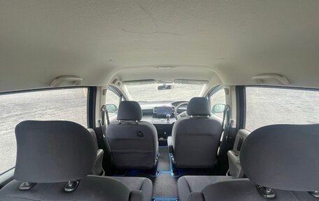 Honda Freed I, 2010 год, 1 200 000 рублей, 15 фотография