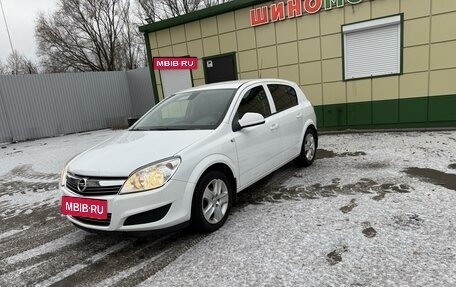 Opel Astra H, 2011 год, 699 999 рублей, 2 фотография