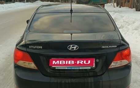 Hyundai Solaris II рестайлинг, 2012 год, 750 000 рублей, 6 фотография