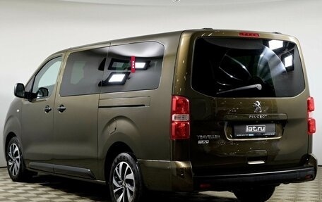 Peugeot Traveller I, 2018 год, 2 898 000 рублей, 7 фотография