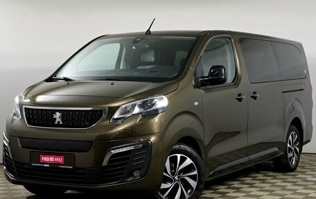 Peugeot Traveller I, 2018 год, 2 898 000 рублей, 1 фотография