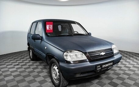 Chevrolet Niva I рестайлинг, 2005 год, 242 000 рублей, 3 фотография