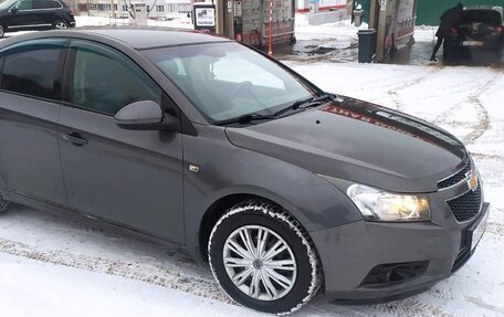 Chevrolet Cruze II, 2011 год, 650 000 рублей, 5 фотография