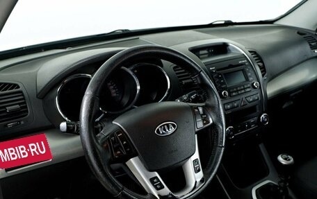 KIA Sorento II рестайлинг, 2012 год, 1 135 000 рублей, 18 фотография