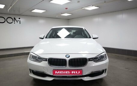 BMW 3 серия, 2013 год, 2 190 000 рублей, 3 фотография