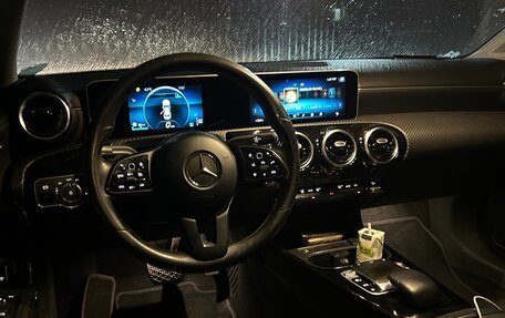 Mercedes-Benz CLA, 2019 год, 2 200 000 рублей, 16 фотография