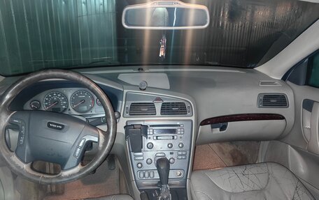 Volvo V70 III рестайлинг, 2002 год, 400 000 рублей, 6 фотография