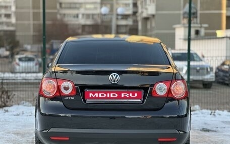 Volkswagen Jetta VI, 2010 год, 690 000 рублей, 4 фотография