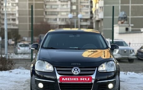 Volkswagen Jetta VI, 2010 год, 690 000 рублей, 8 фотография