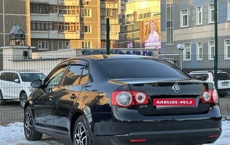 Volkswagen Jetta VI, 2010 год, 690 000 рублей, 3 фотография