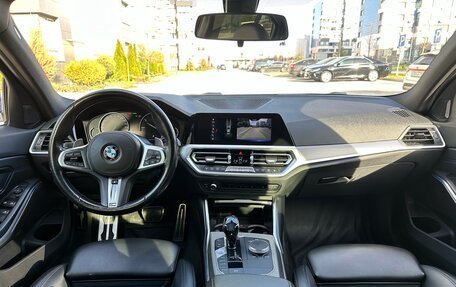 BMW 3 серия, 2019 год, 4 150 000 рублей, 15 фотография