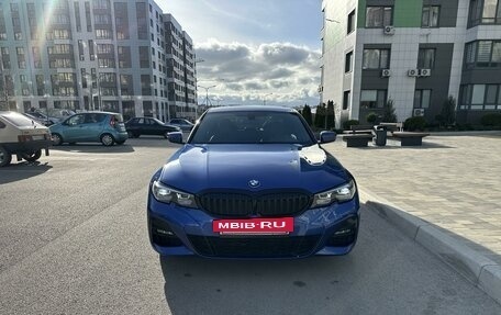 BMW 3 серия, 2019 год, 4 150 000 рублей, 2 фотография