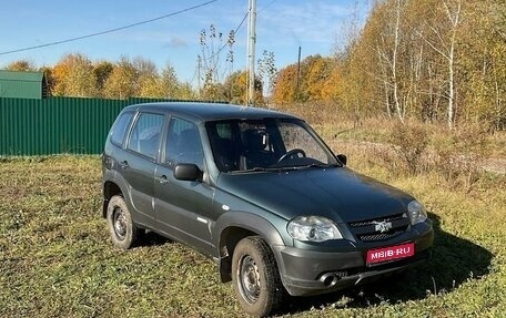 Chevrolet Niva I рестайлинг, 2011 год, 500 000 рублей, 1 фотография