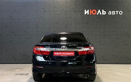 Toyota Camry, 2013 год, 1 792 000 рублей, 6 фотография