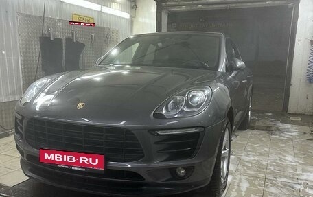 Porsche Macan I рестайлинг, 2017 год, 4 400 000 рублей, 1 фотография