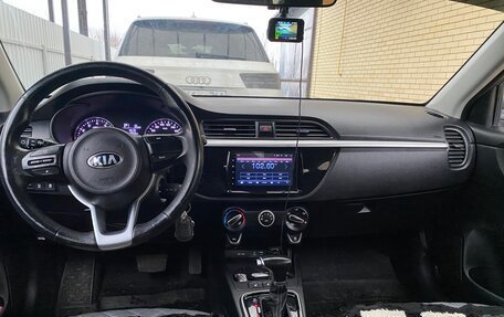 KIA Rio IV, 2018 год, 1 550 000 рублей, 12 фотография